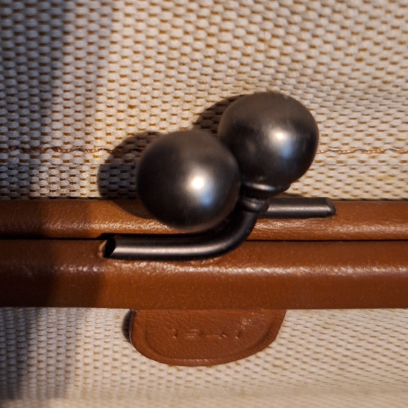 Coach Large Leather Travel Bag - Picture 8 of 12